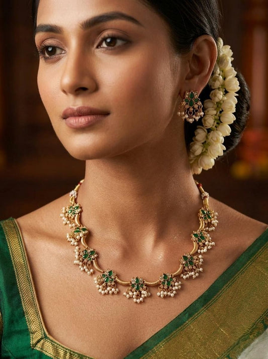 Green Lotus Necklace